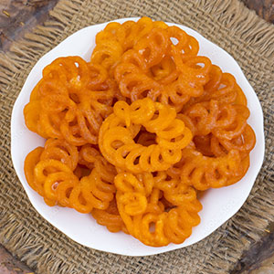 Basen Barfi